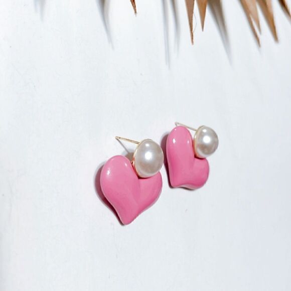 Pink heart pearl stud earrings S469 - Picture 2 of 3
